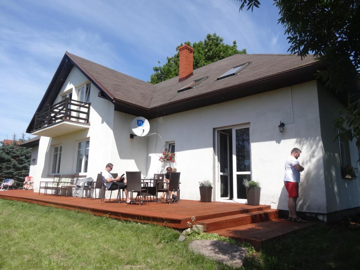 Dworek Debina - Idealny Dla Rodzin I Przyjaciol - Wspolna Sala Do Biesiadowania , Plaza Przyjazna Psom Exterior foto